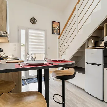 Independant Avec Terrasse, Proche Et Golf, Ideal Pour Des A - Fr-1-306-1267